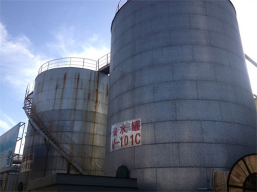 除鹽罐體防腐噴涂聚脲 小型聚脲噴涂機(圖1) 除鹽罐體防腐噴涂聚脲