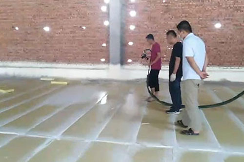 冷庫保溫施工專用聚氨酯噴涂發(fā)泡機(jī)(圖2) 冷庫保溫施工專用聚氨酯