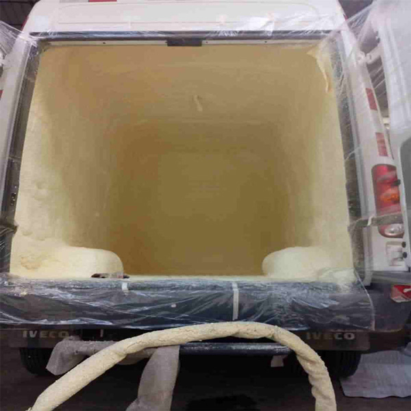 冷鏈裝備冷藏車保溫車廂使用的隔熱材料有幾種(圖2) 冷鏈裝備冷藏車保溫車廂使用聚氨酯隔熱材料