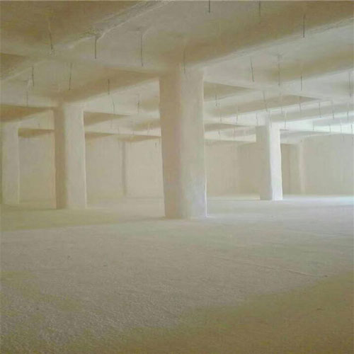 聚氨酯噴涂機(jī)冷庫保溫發(fā)泡(圖3) 冷庫保溫發(fā)泡現(xiàn)場發(fā)泡施工案例