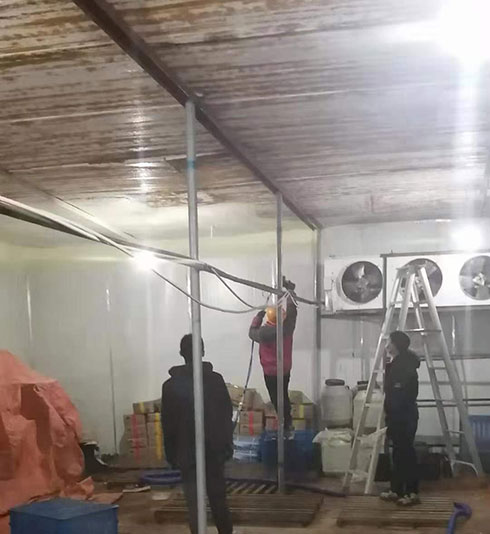 冷庫噴涂聚氨酯機(jī)子是什么樣的(圖3) 冷庫噴涂聚氨酯施工案例