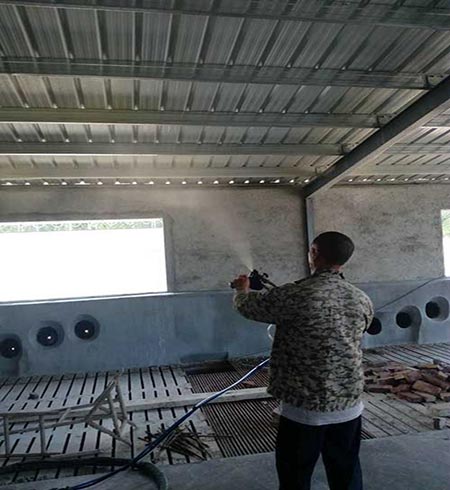 養(yǎng)殖場噴涂(圖2) 養(yǎng)殖場噴涂