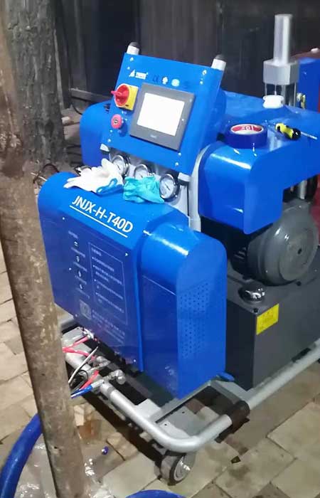 進口聚氨酯噴涂機加工廠家(圖2) 液壓聚氨酯噴涂機設(shè)備