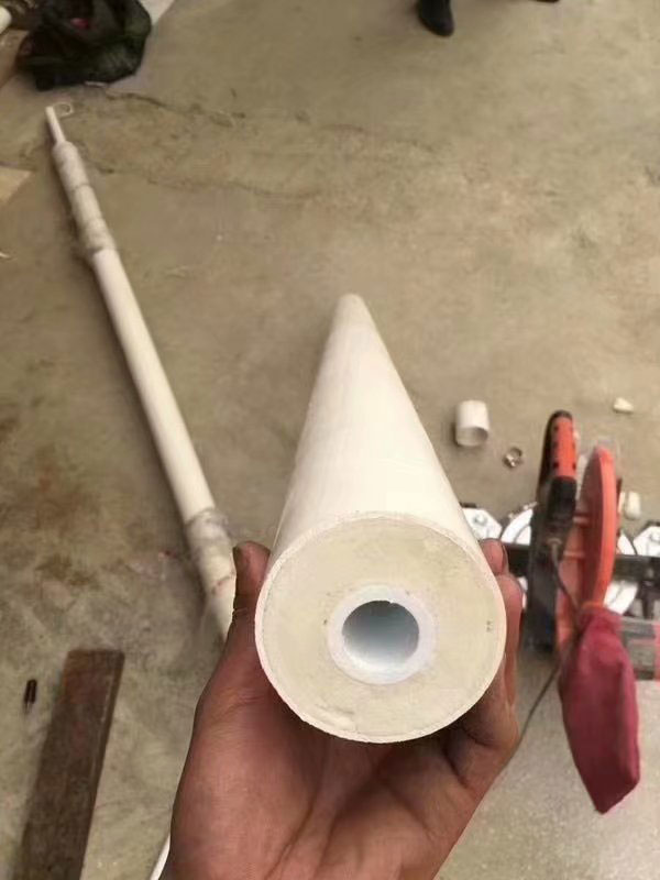 PPR復(fù)合熱水管內(nèi)夾層保溫聚氨酯噴涂機(jī)(圖1) PPR復(fù)合熱水管內(nèi)夾層保溫