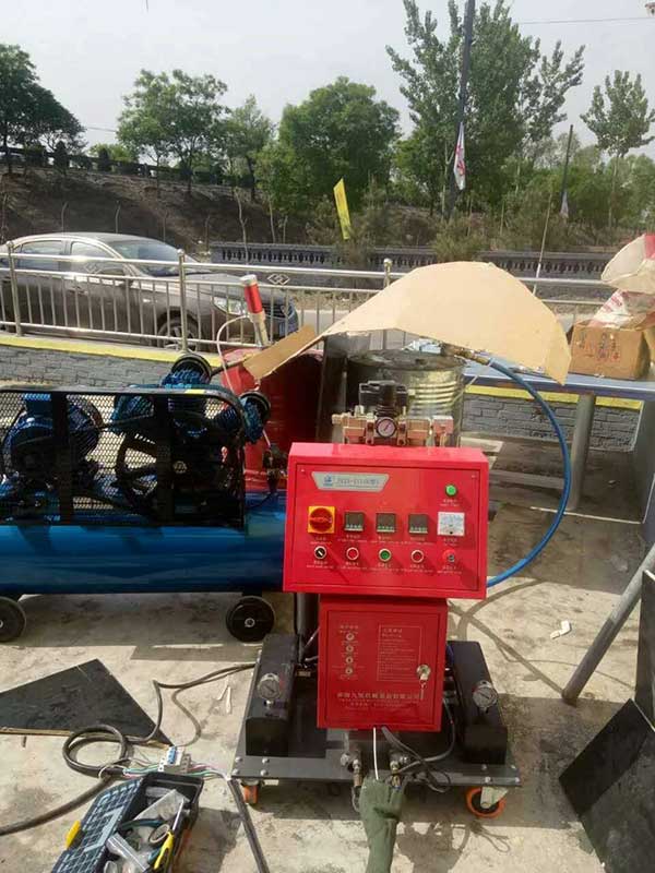 廣東聚氨酯噴涂機(jī)(圖1) JNJX-III(E)型廣東聚氨酯噴涂機(jī)