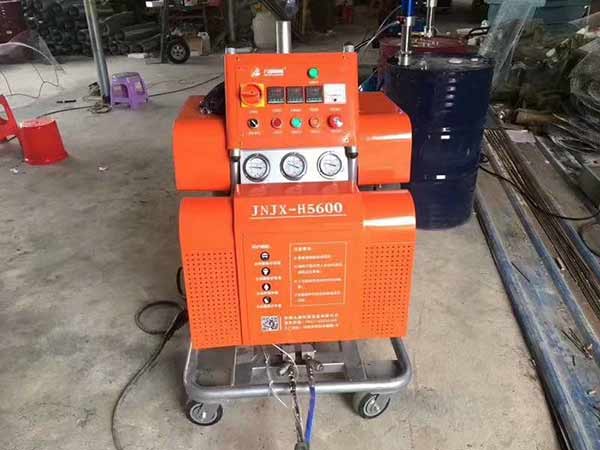 電廠垃圾車車廂防腐聚脲涂料 雙組分聚脲噴涂機(jī)(圖2) H5600聚脲噴涂機(jī)